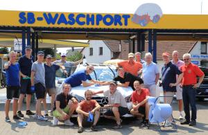 Gruppenbild Car-Wash 2018